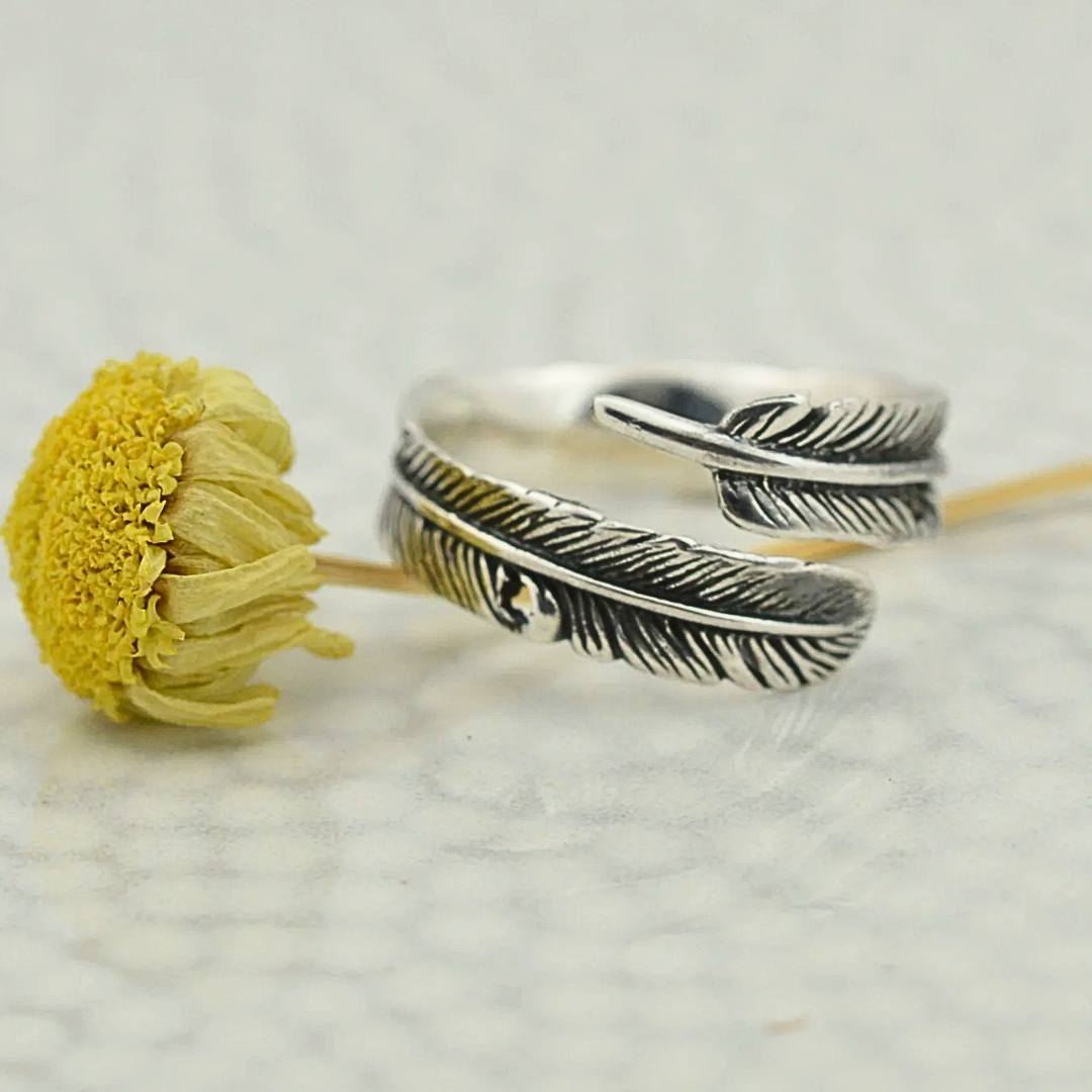 Rings - Oxidised Feather Ring "Adjustable"