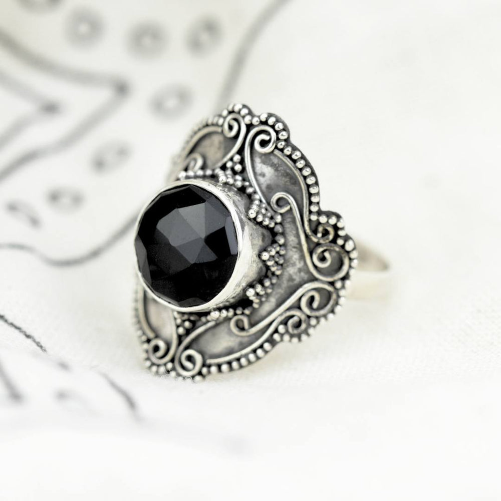 Rings - Nightfall Onyx Ring