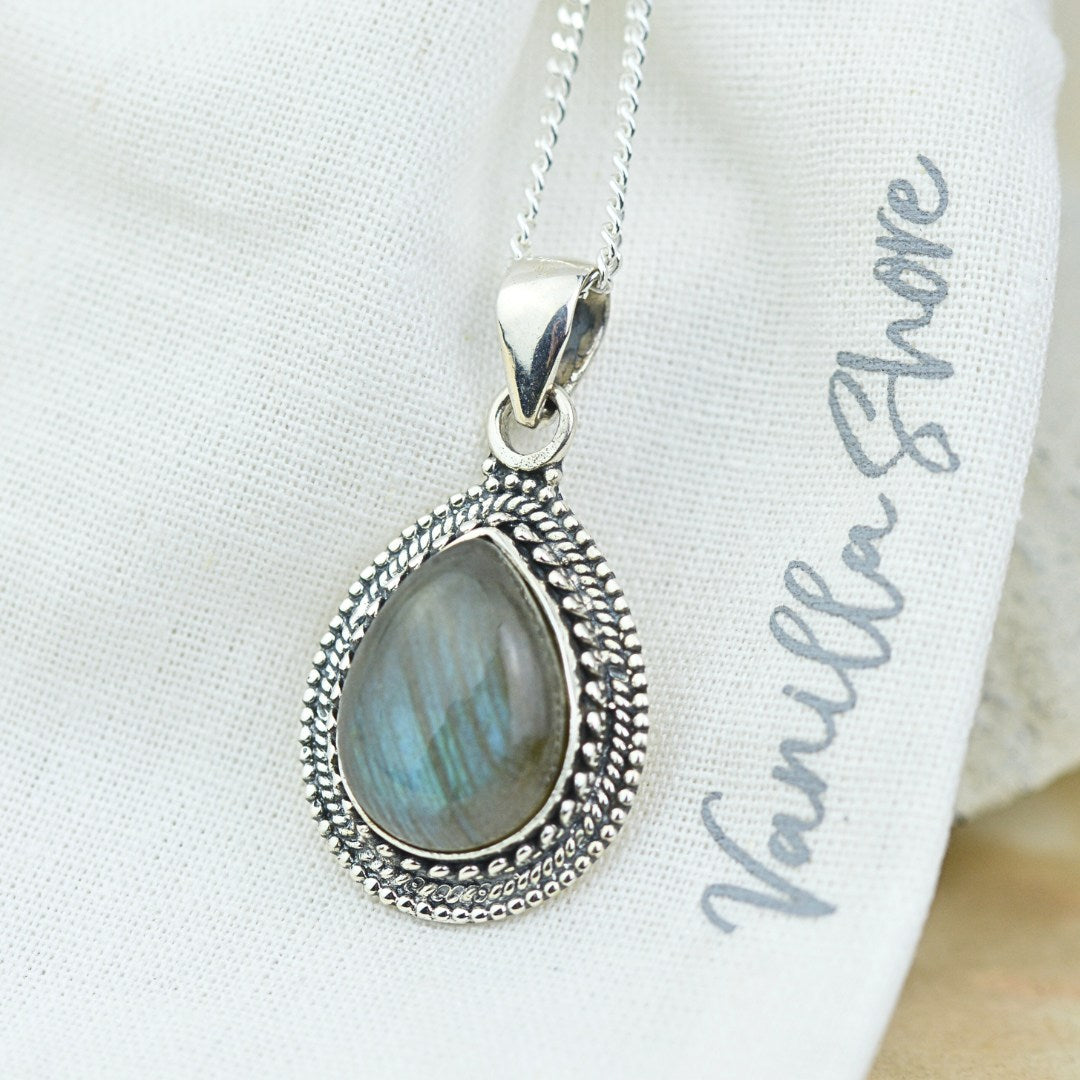 Necklaces - Mystic Labradorite Necklace