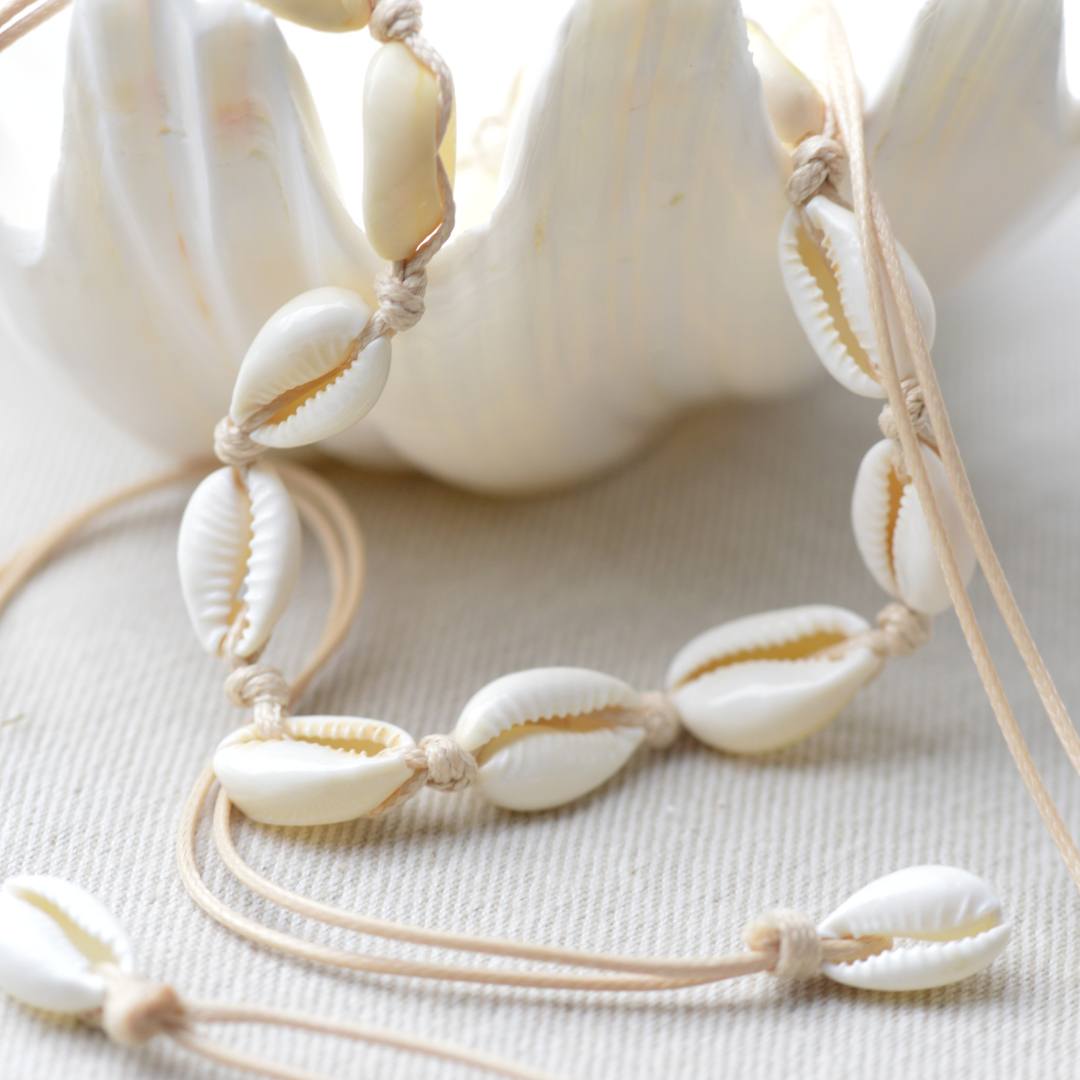 Necklaces - Cowrie Choker