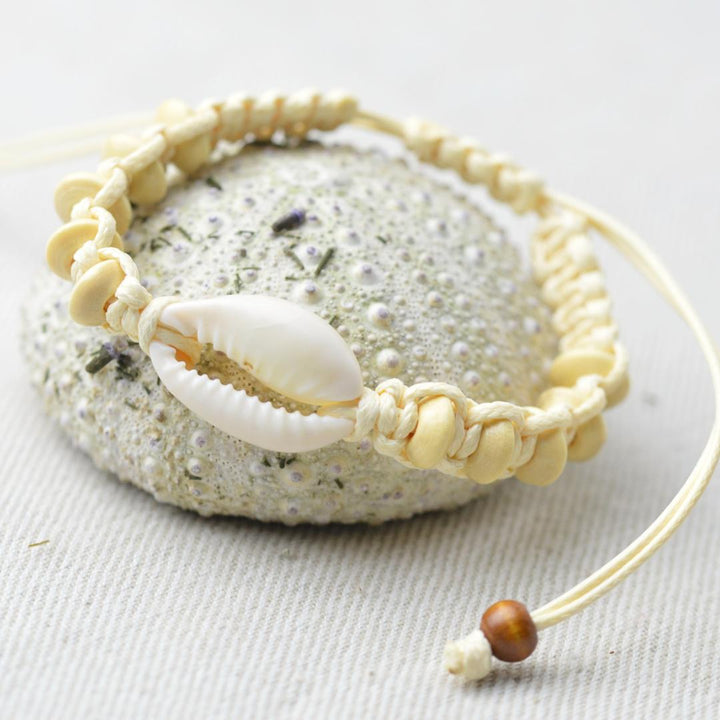 SHORELINE COWRIE BRACELET