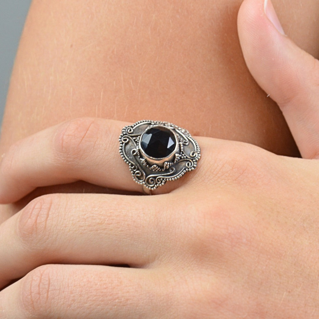 Rings - Nightfall Onyx Ring